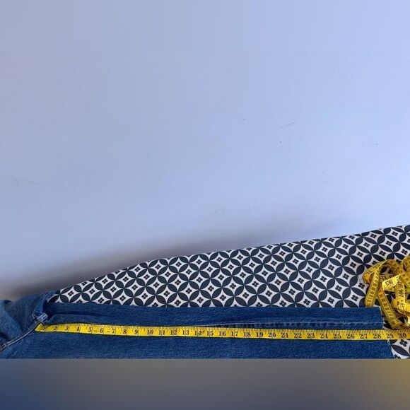 Good American Good Classic Raw Hem High Rise Jeans Blue940 Size 4 / 27 NWOT - Picture 10 of 11